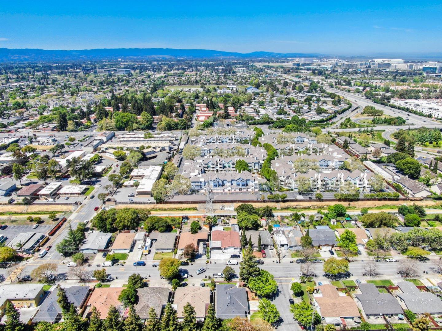 617 Arcadia Ter 305, Sunnyvale, CA 94085 2 Beds 2 Baths (Sold