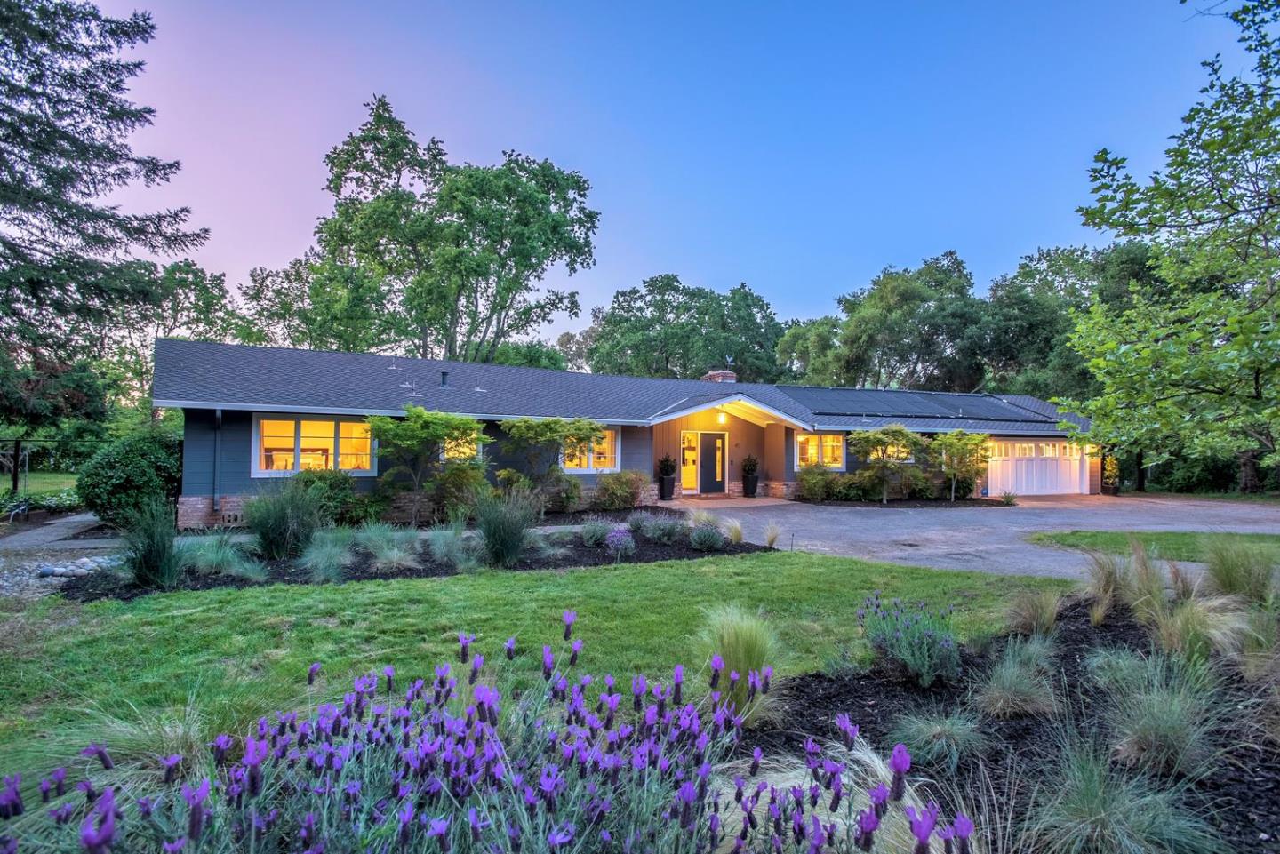 45 Stonegate Rd, Portola Valley, CA 94028 4 Beds 2/1 Baths (Sold