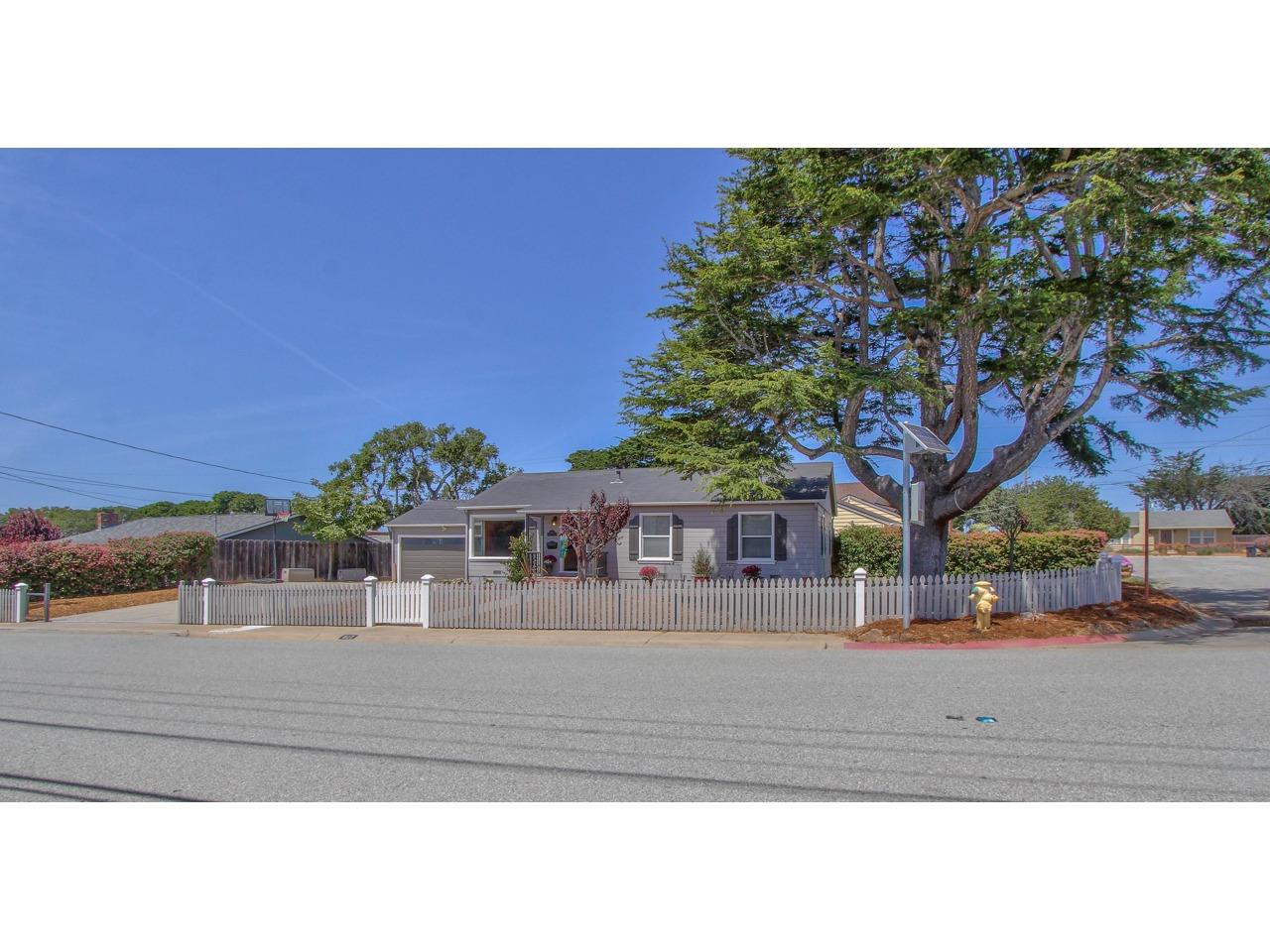 965 Portola Dr, Del Rey Oaks, CA 93940 3 Beds 1 Baths (Sold