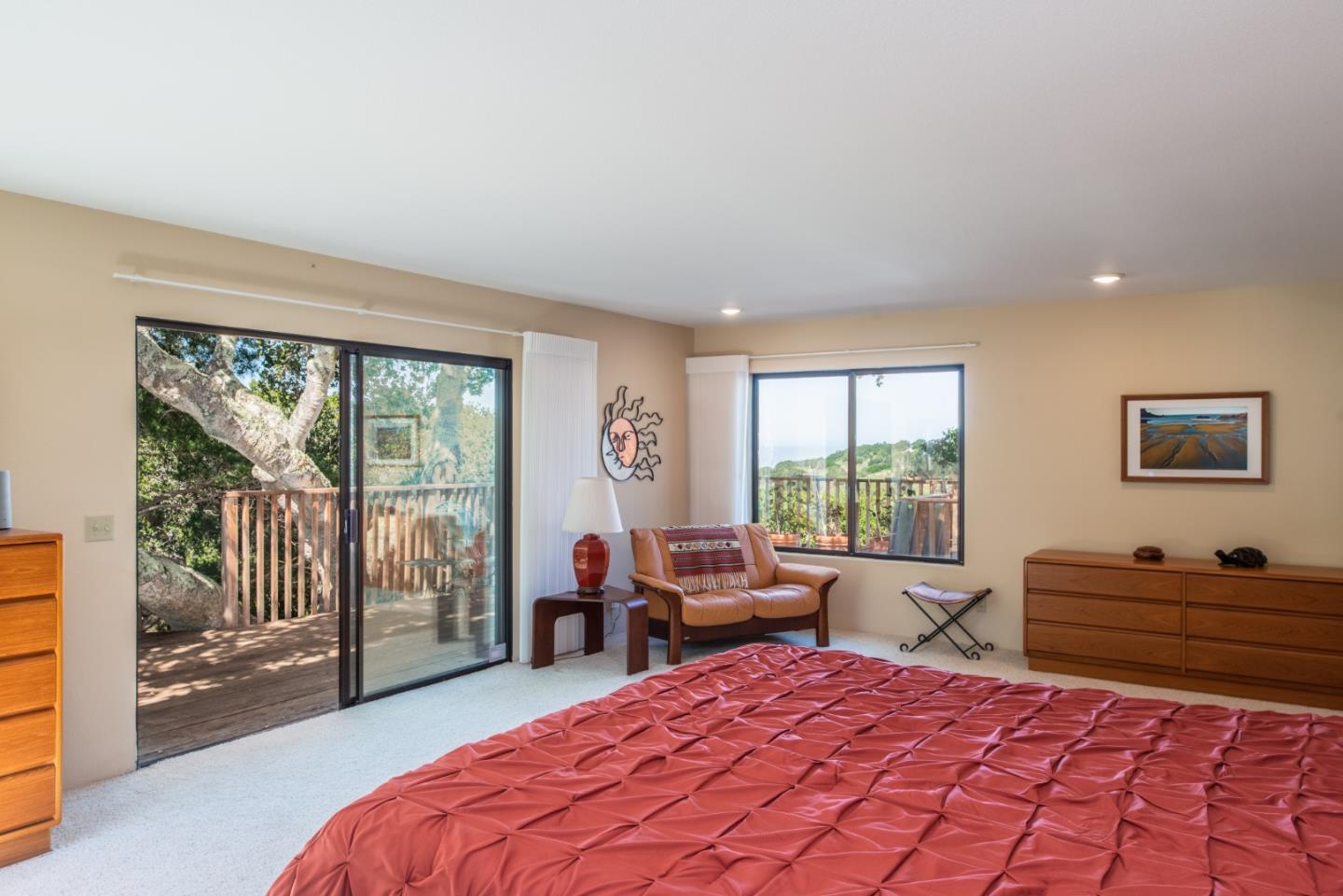 25420 Boots RD, Monterey, CA 93940 Sotheby's International Realty, Inc.