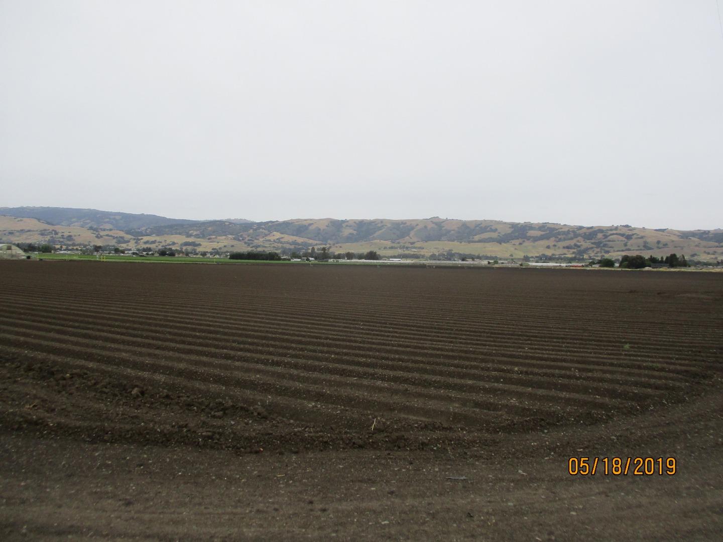 7230 Holsclaw Road, GILROY, California 95020, ,Comm Lots And Land,For Sale,Holsclaw Road,40962295