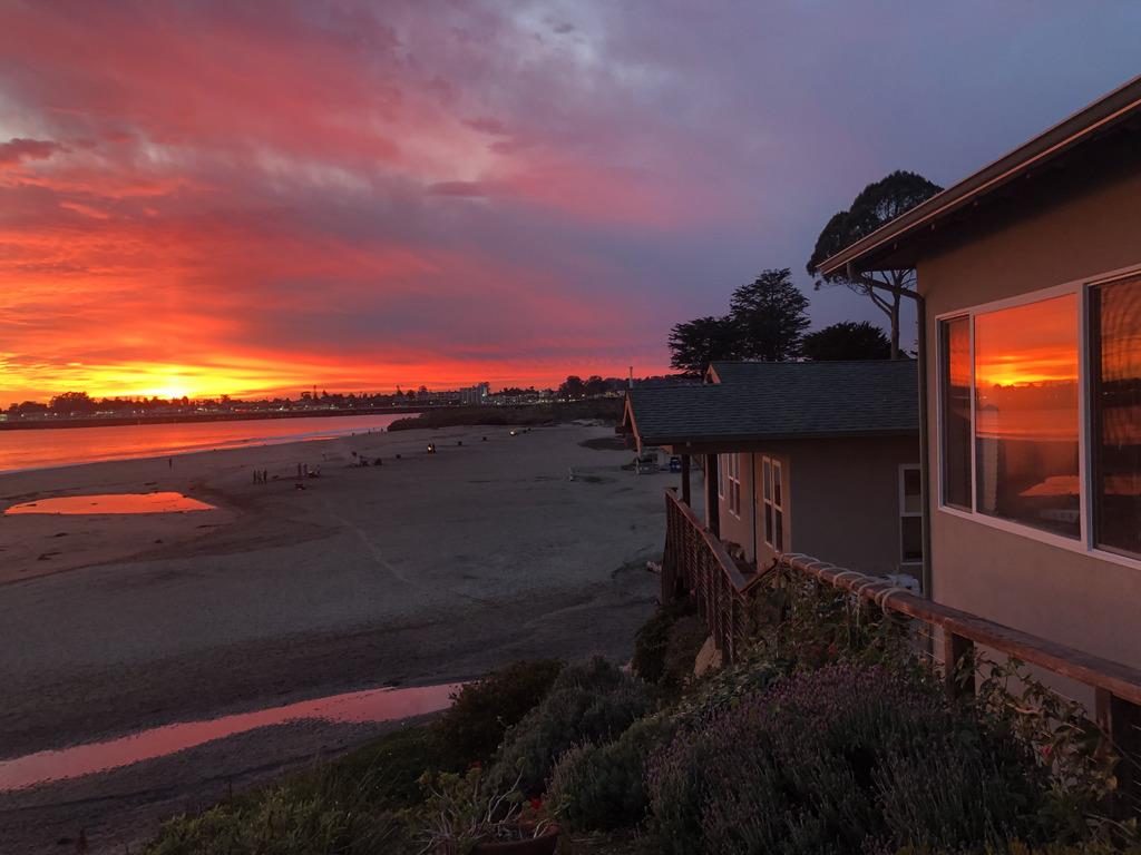 105 Seabright AVE, Santa Cruz, CA 95062 Sotheby's International