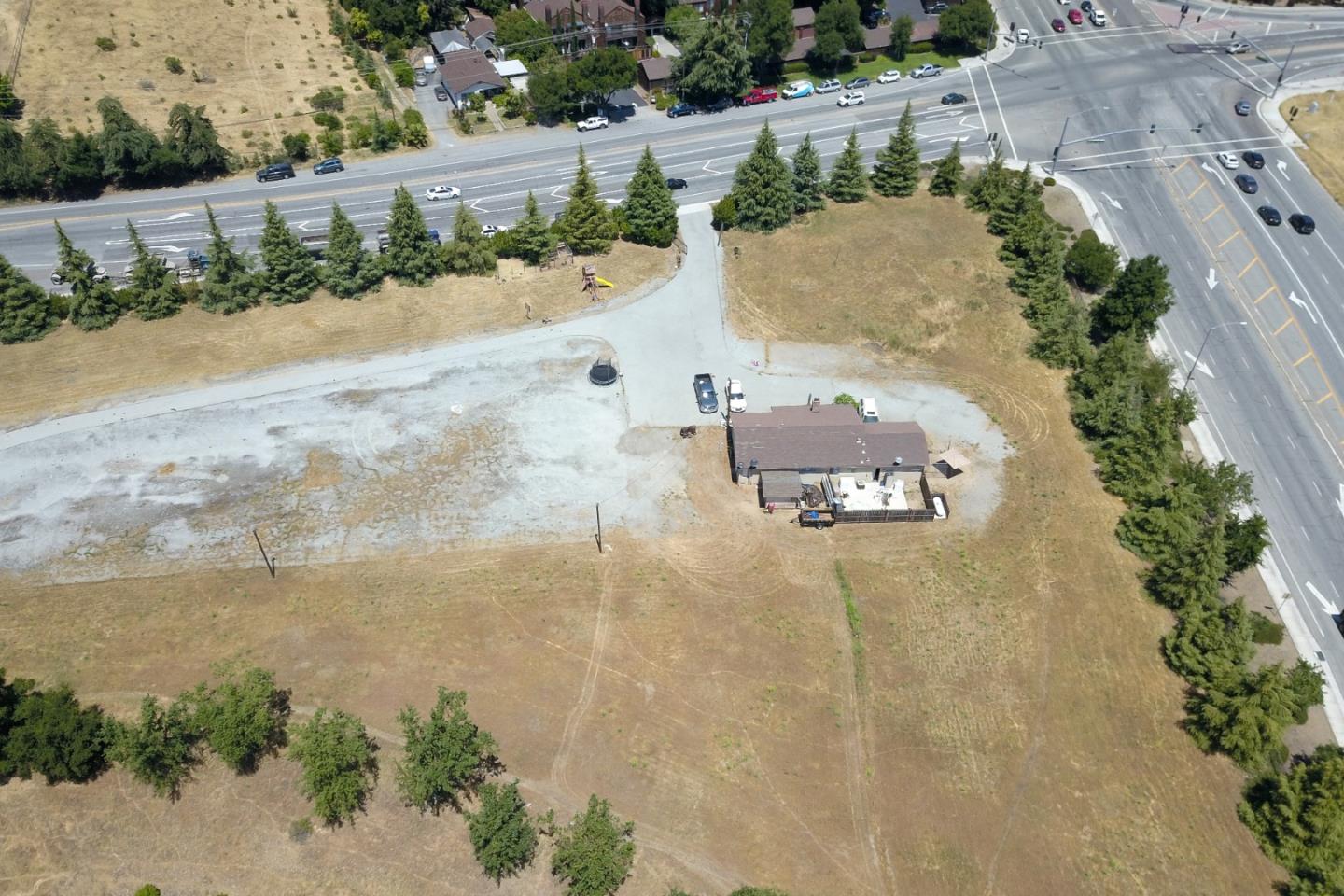 1520 Hecker Pass Highway, GILROY, California 95020, ,Lots And Land,For Sale,Hecker Pass Highway,40964366