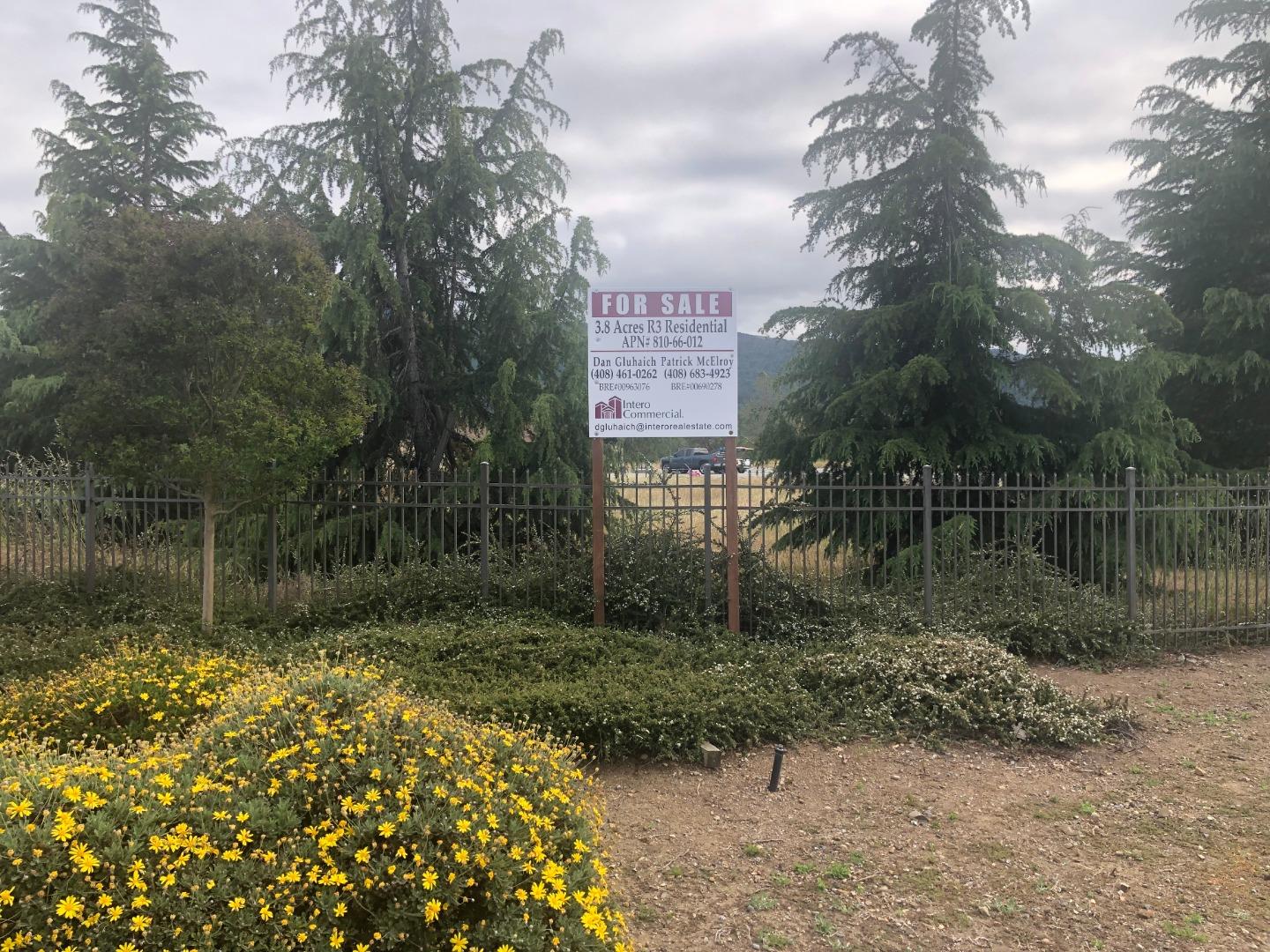 1520 Hecker Pass Highway, GILROY, California 95020, ,Lots And Land,For Sale,Hecker Pass Highway,40964366