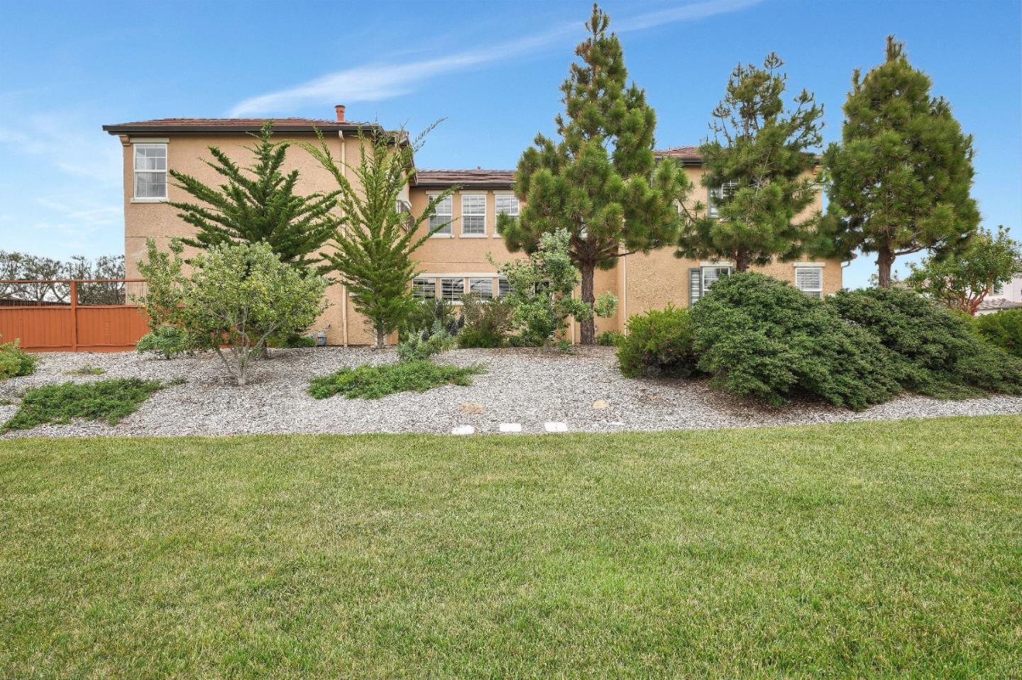 4488 Sea Cliff Ct, Seaside, CA 93955 3 Beds 2/1 Baths (Sold