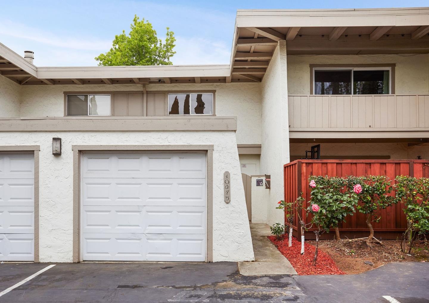 10475 Mary Ave, Cupertino, CA 95014 2 Beds 2/1 Baths (Sold