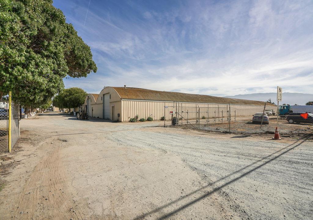 24000 Potter Road, SALINAS, California 93908, ,Comm Lots And Land,For Sale,Potter Road,40962287