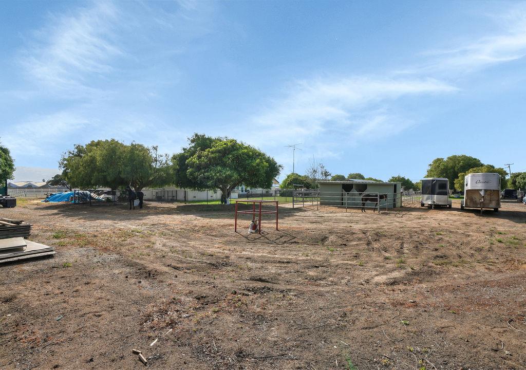 24000 Potter Road, SALINAS, California 93908, ,Comm Lots And Land,For Sale,Potter Road,40962287