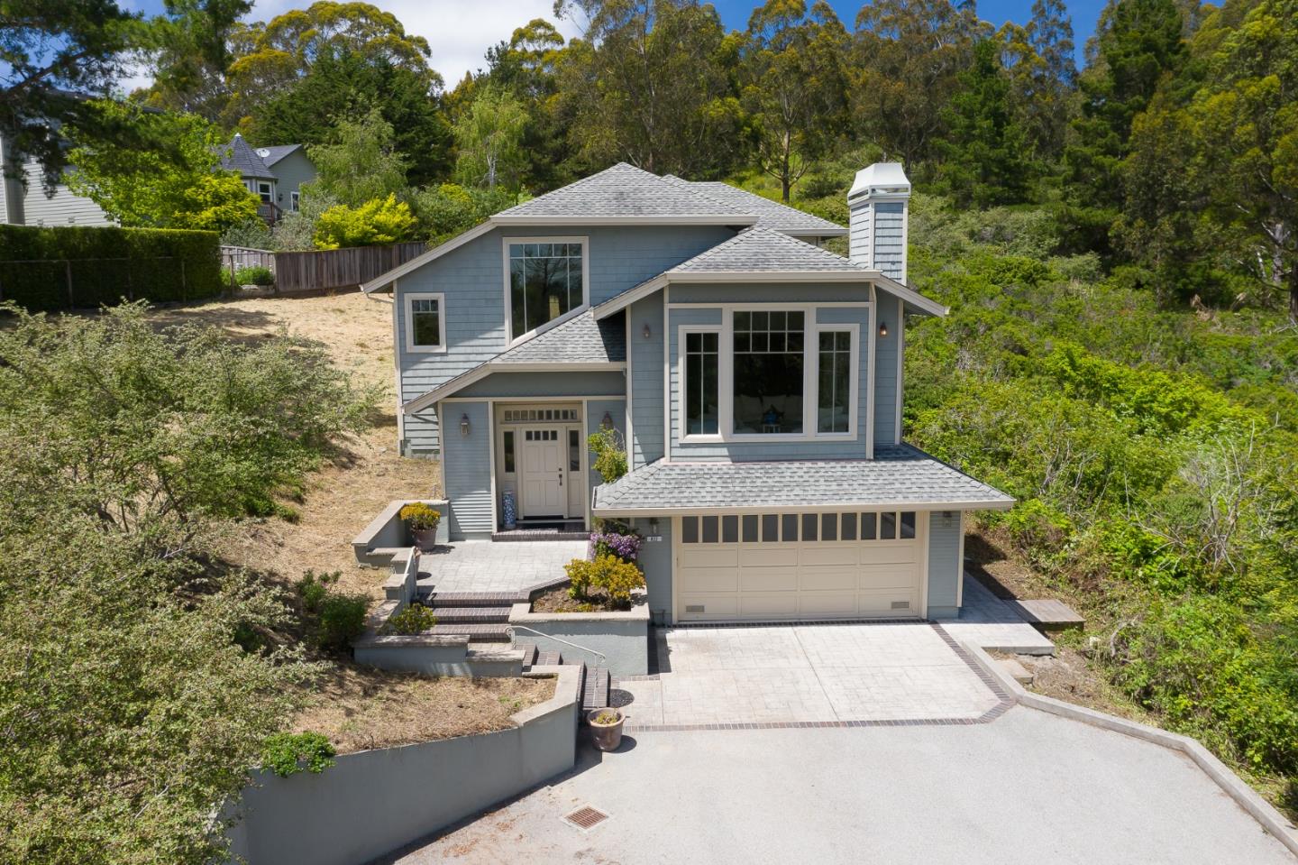 822 San Carlos Ave, El Granada, CA 94018 3 Beds 3/1 Baths (Sold