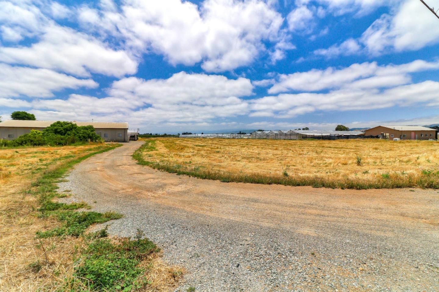7416-7450 Crews Road, GILROY, California 95020, ,Lots And Land,For Sale,Crews Road,40967381