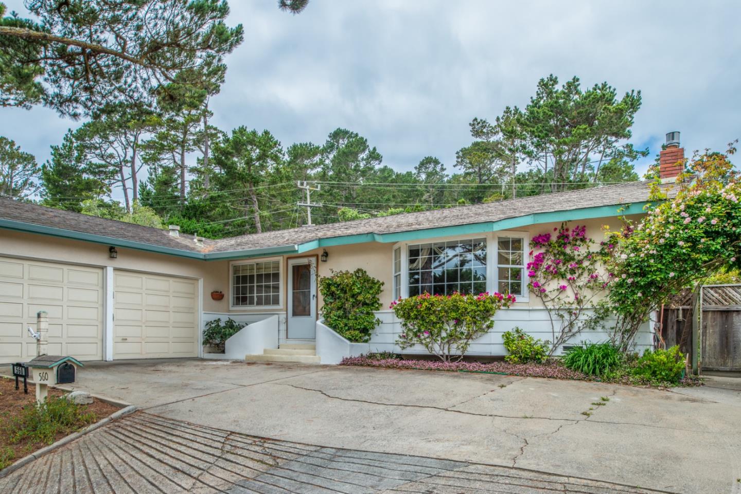560 Dry Creek Rd, Monterey, CA 93940 3 Beds 2 Baths (Sold) ML81755396 MLSL