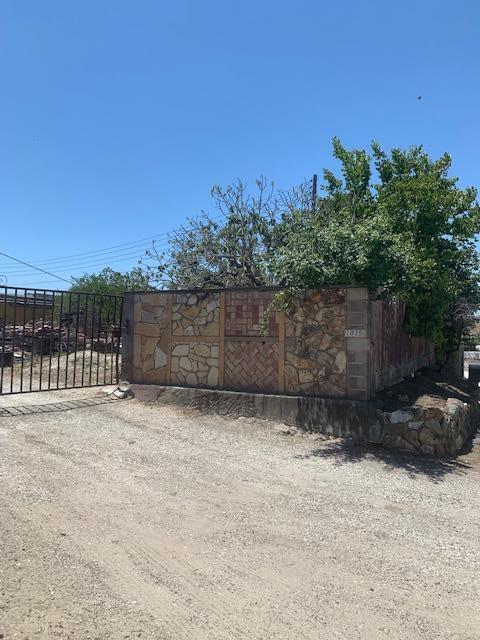 1035 Nash Road, HOLLISTER, California 95023, ,Comm Industrial For Sale,For Sale,Nash Road,40964895