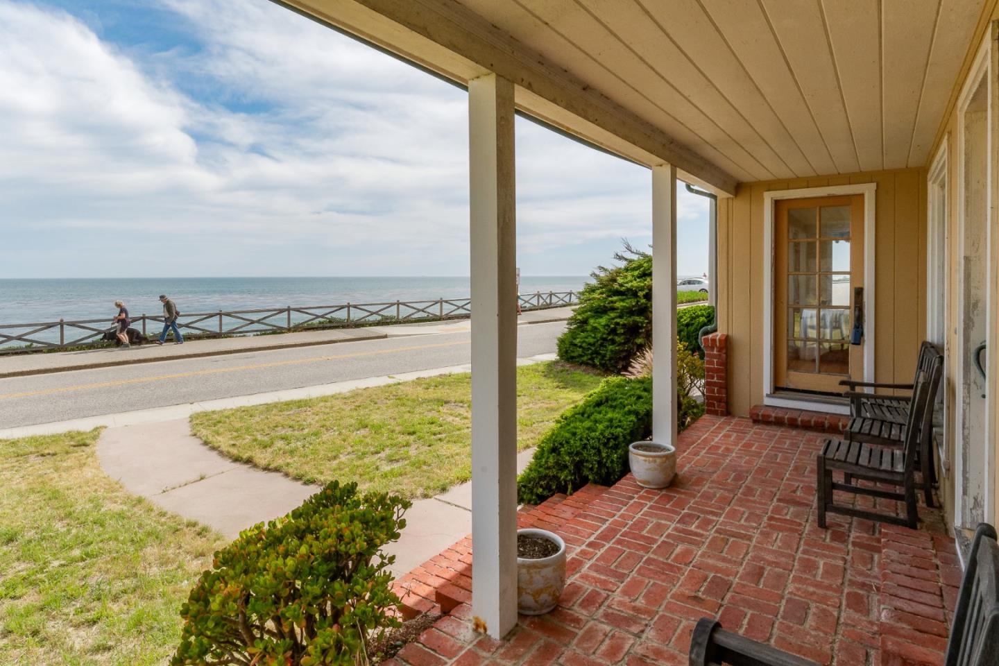 1820 West Cliff Drive, Santa Cruz, CA 95060 3 Beds 2 Baths (Active