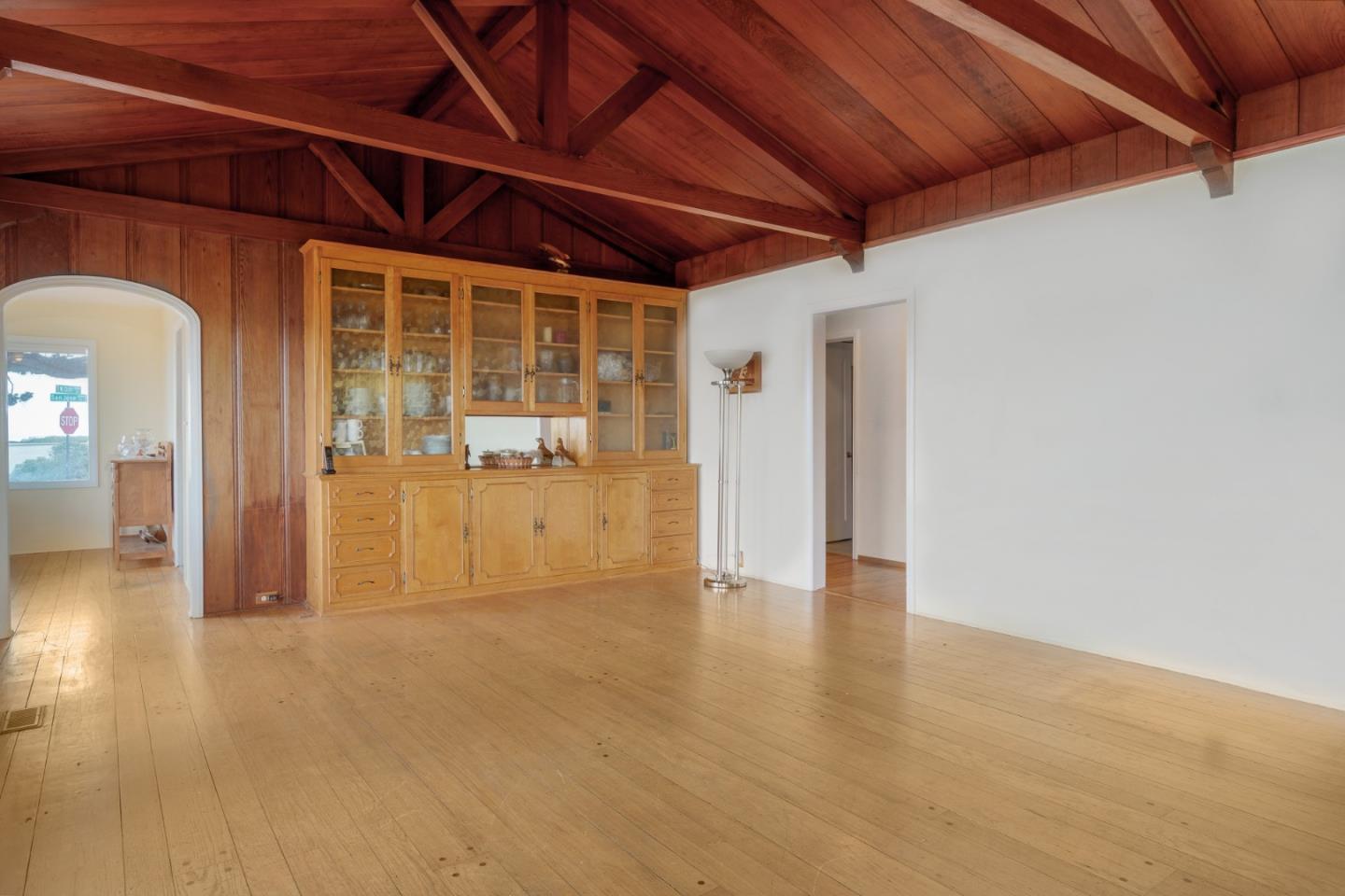 1820 West Cliff Drive, Santa Cruz, CA 95060 3 Beds 2 Baths (Active