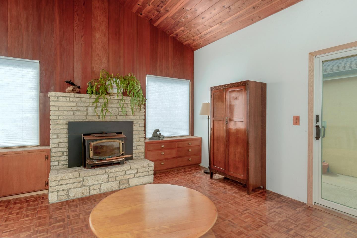 1820 West Cliff Drive, Santa Cruz, CA 95060 3 Beds 2 Baths