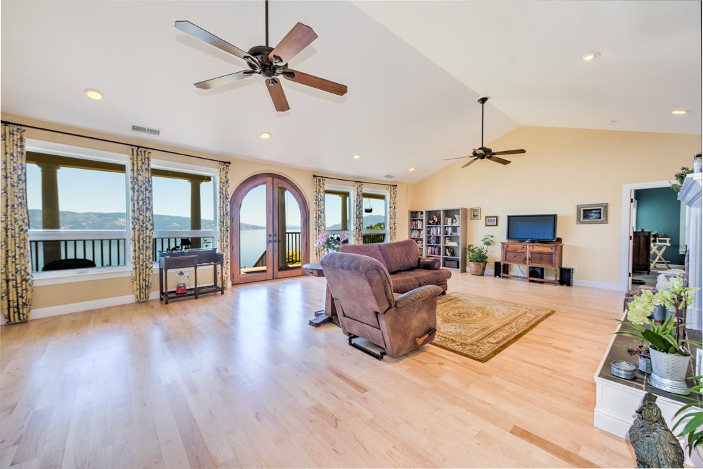 3947 Lakeshore BLVD, Lakeport, CA 95453 Sotheby's International