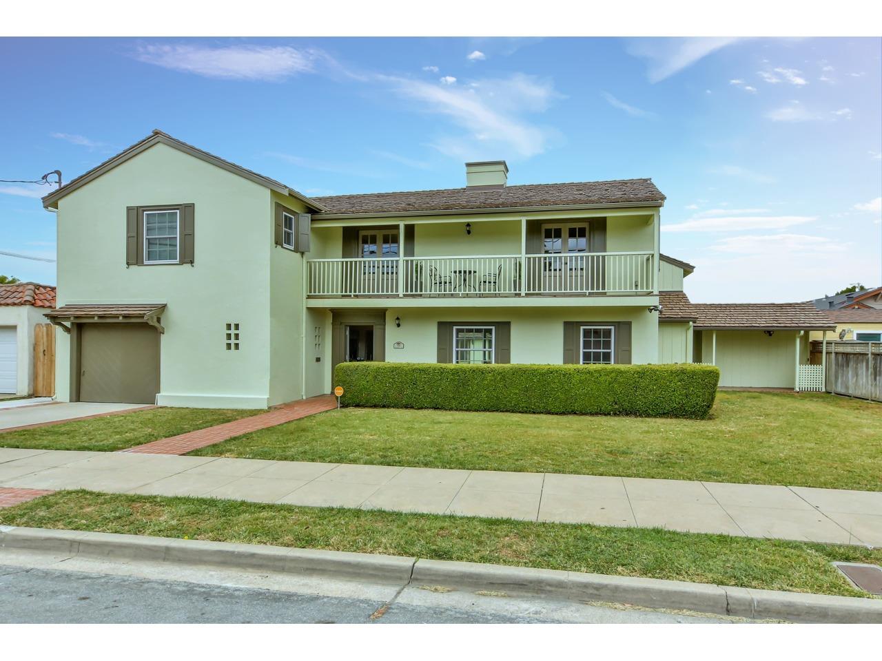 630 Pajaro St, Salinas, CA 93901 4 Beds 3/1 Baths (Sold