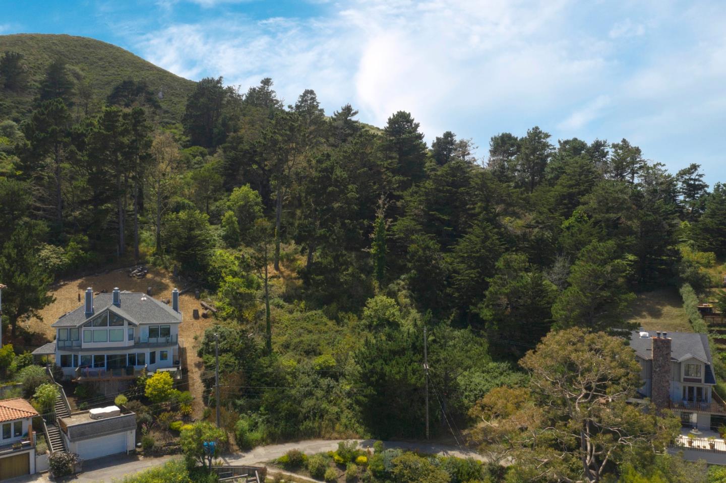 0 Olympian Way, PACIFICA, California 94044, ,Lots And Land,For Sale,Olympian Way,40967386