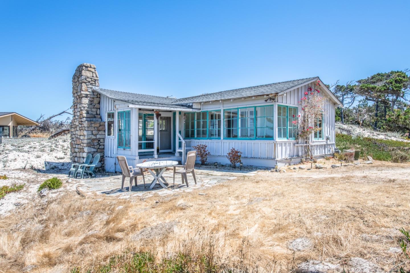 472 Asilomar BLVD, Pacific Grove, CA 93950 Sotheby's International Realty, Inc.