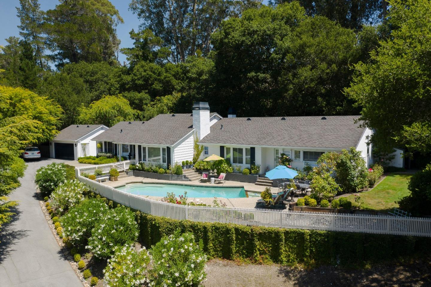 761 El Cerrito Ave, Hillsborough, CA 94010 4 Beds 3/1 Baths (Sold