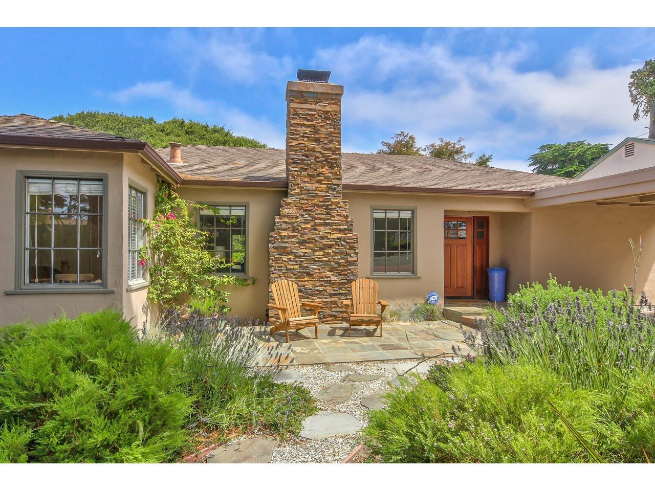 1117 Seaview Ave, Pacific Grove, CA 93950 3 Beds 3 Baths (Sold