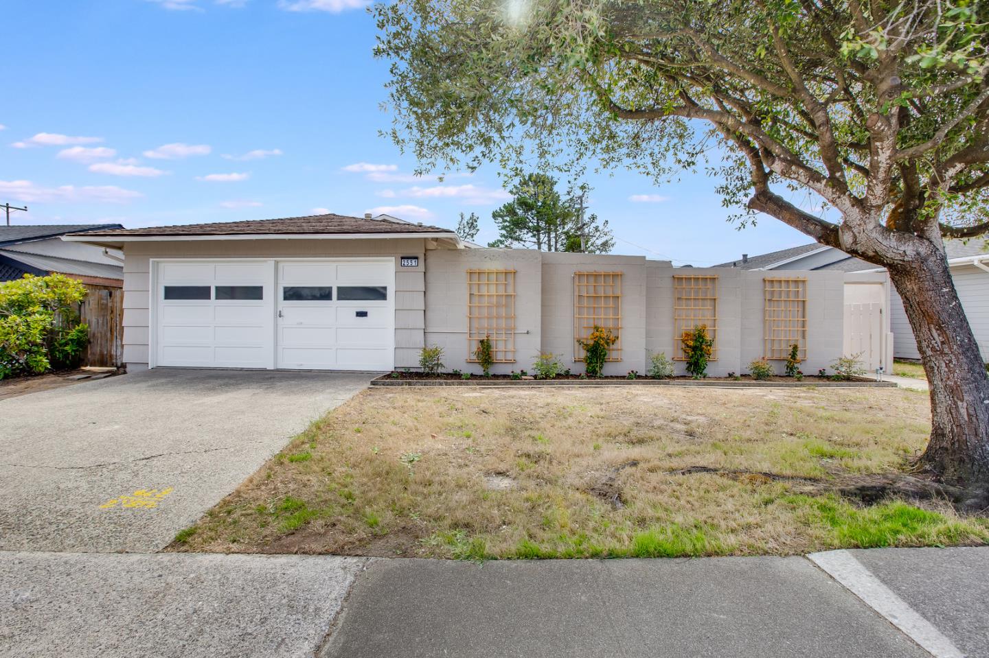 2551 Fleetwood Dr, San Bruno, CA 94066 3 Beds 2 Baths (Sold