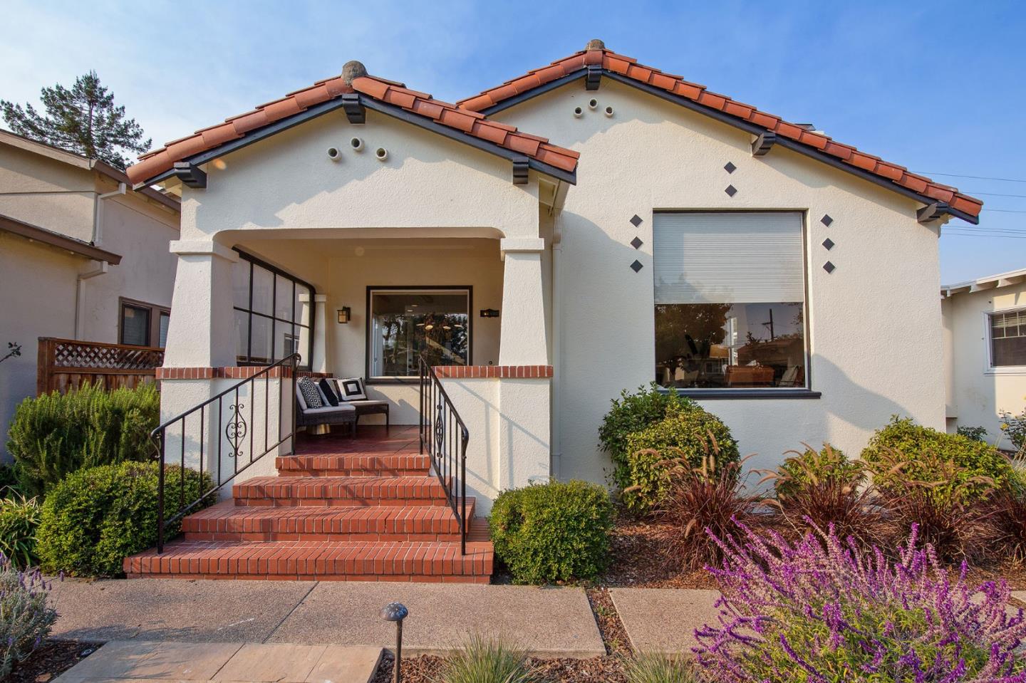 Detail Gallery Image 1 of 1 For 151 15th Ave, San Mateo,  CA 94402 - 2 Beds | 2 Baths