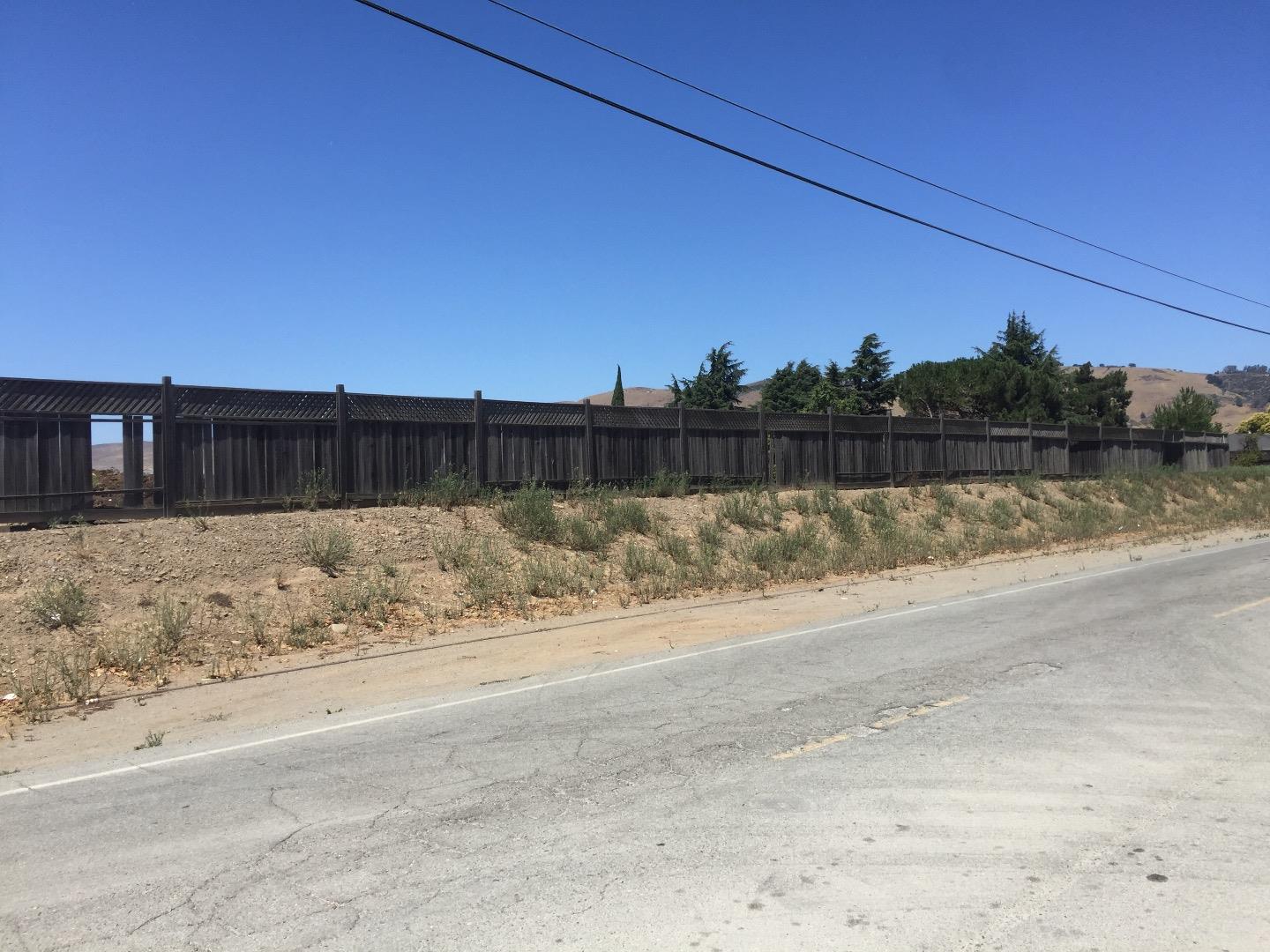 355 Peebles, MORGAN HILL, California 95037, ,Lots And Land,For Sale,Peebles,40964470