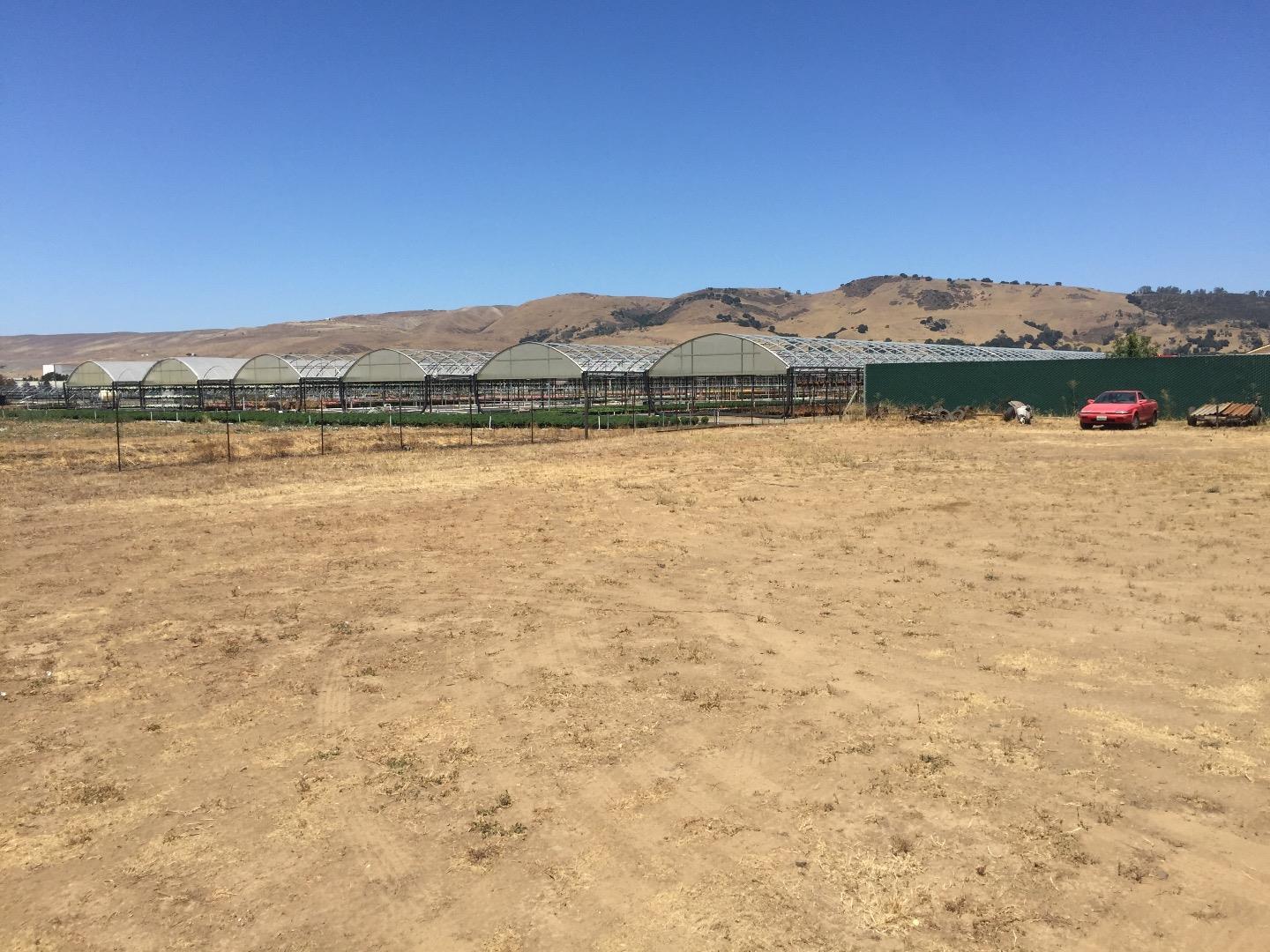355 Peebles, MORGAN HILL, California 95037, ,Lots And Land,For Sale,Peebles,40964470