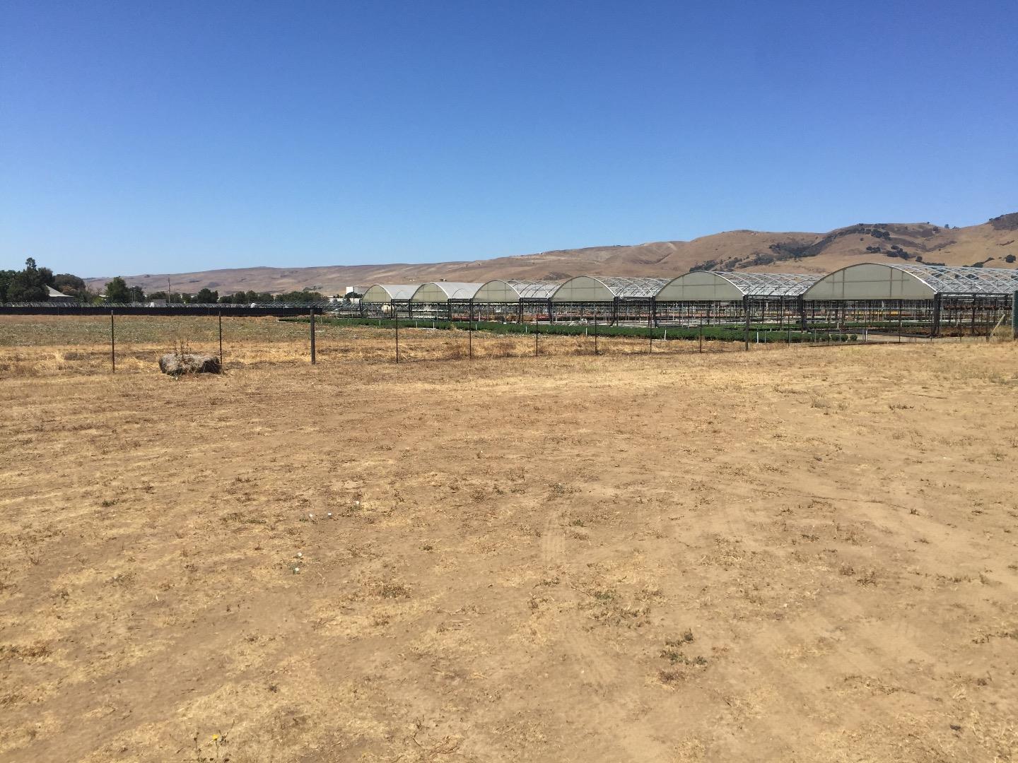 355 Peebles, MORGAN HILL, California 95037, ,Lots And Land,For Sale,Peebles,40964470