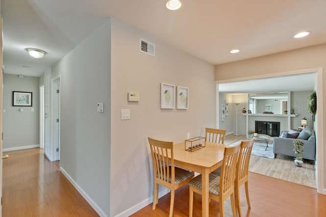 Detail Gallery Image 4 of 31 For 4409 Sacramento Ave, Fremont,  CA 94538 - 3 Beds | 2 Baths