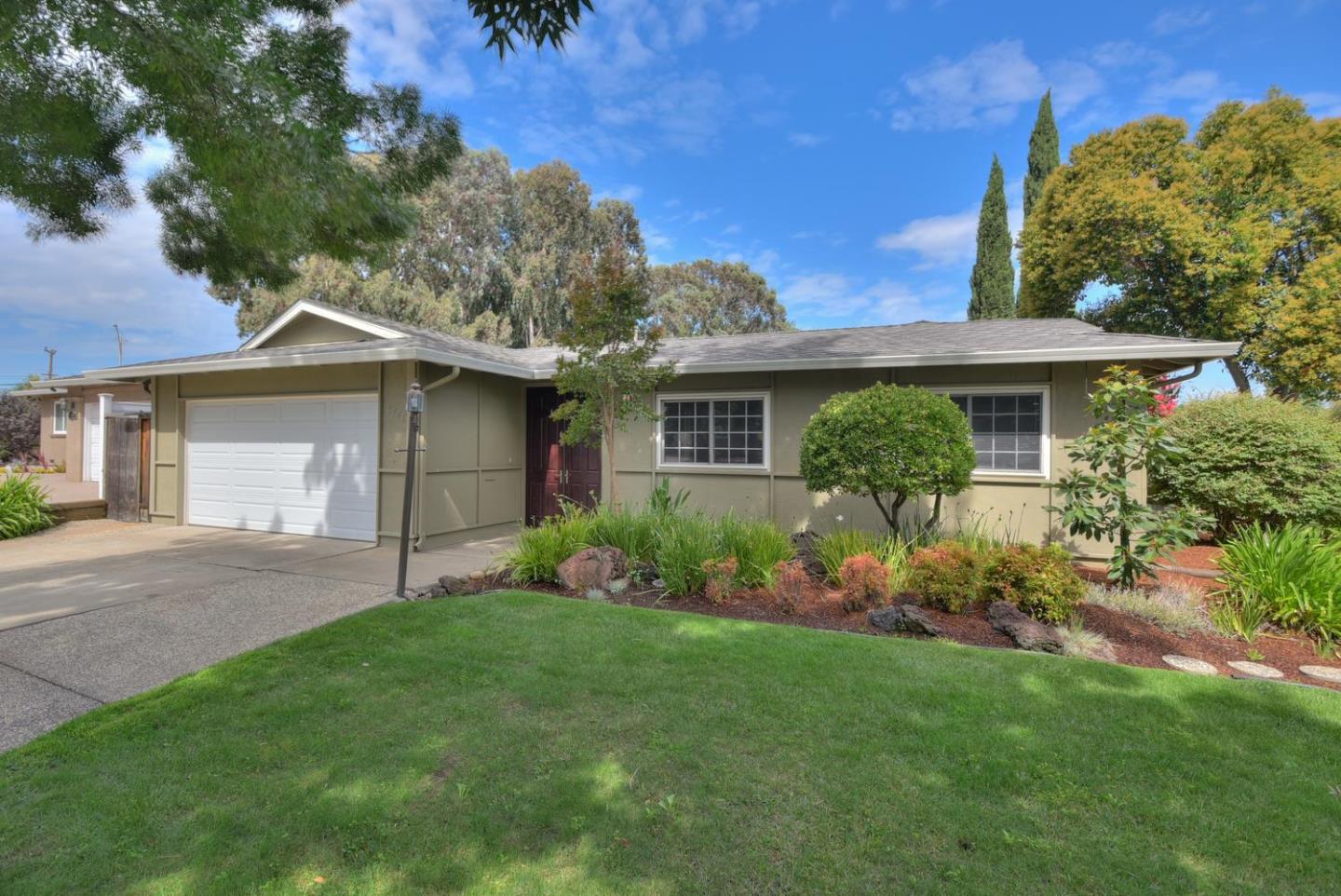 4771 Seneca Park Ave, Fremont, CA 94538 4 Beds 2 Baths (Sold