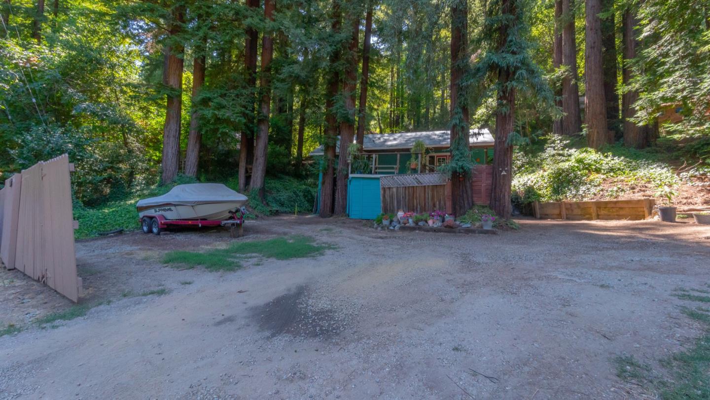 250 Reynolds Dr, Boulder Creek, CA 95006 3 Beds 1 Baths (Sold