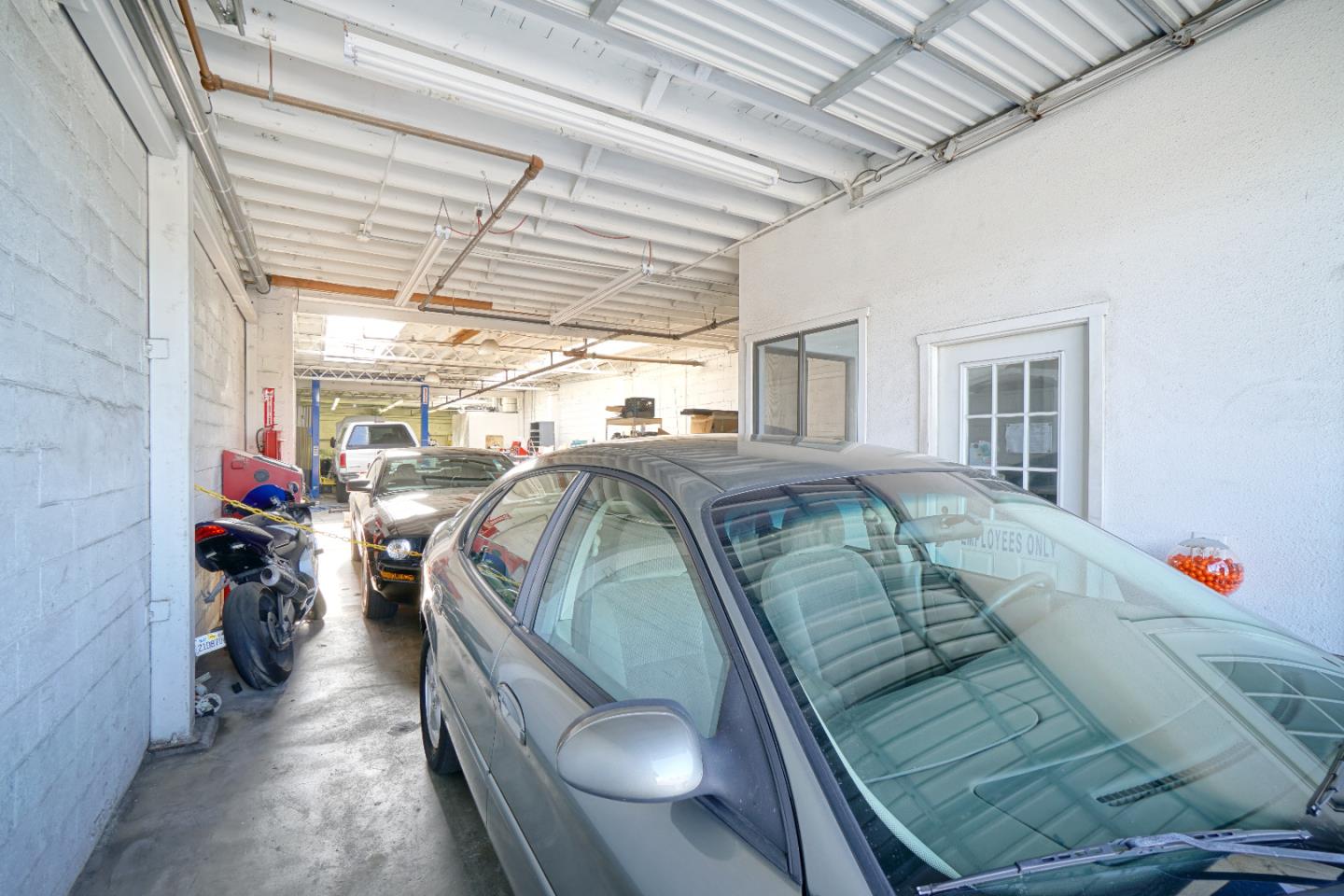 860 San Mateo Avenue, SAN BRUNO, California 94066, ,Comm Industrial For Sale,For Sale,San Mateo Avenue,40962181