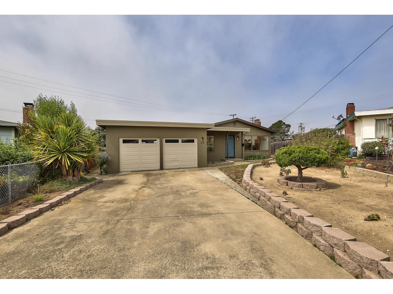 210 Peninsula Dr, Marina, CA 93933 3 Beds 1/1 Baths (Sold