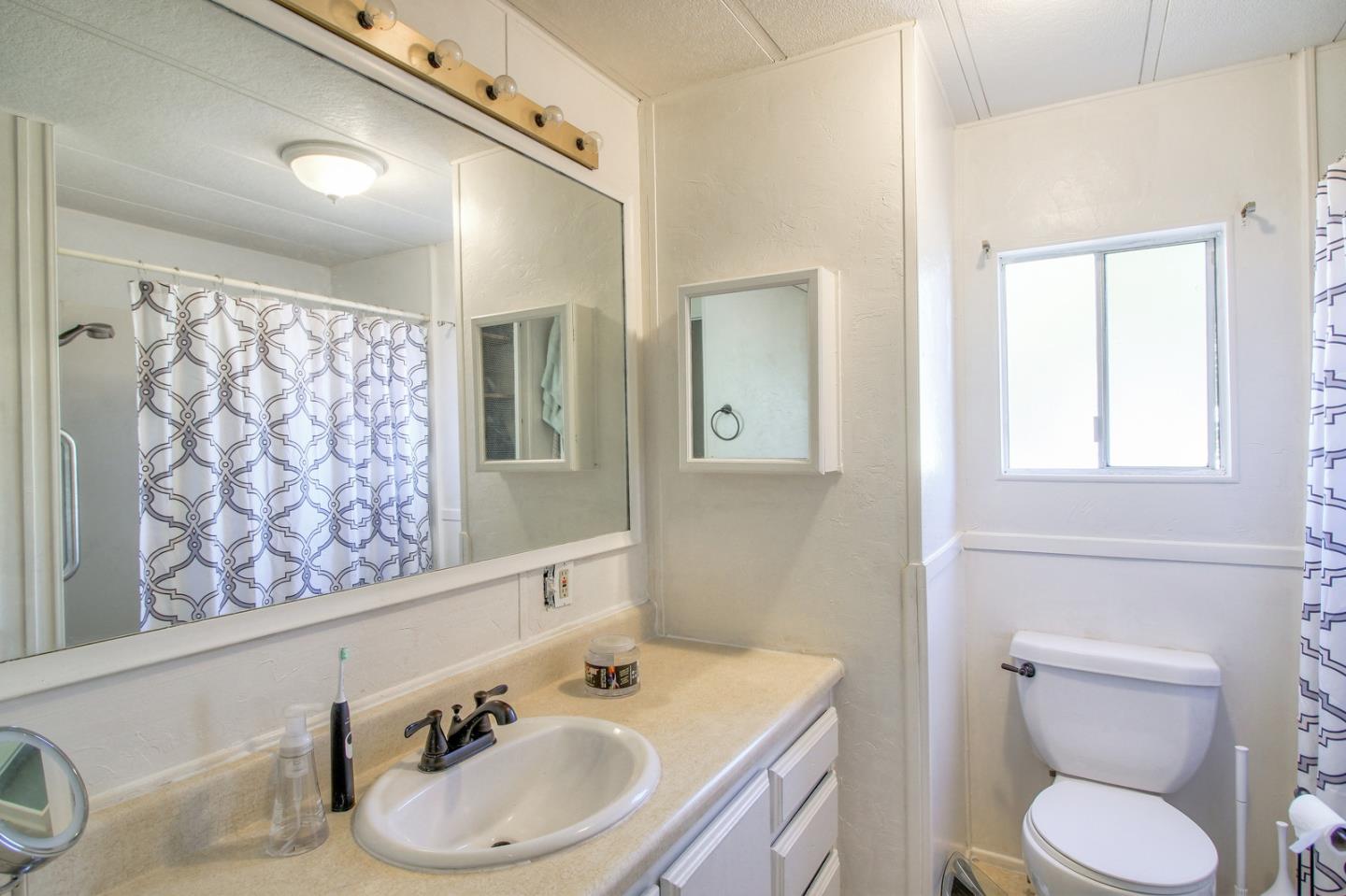 2900 Fairview Road 68 Hollister Ca 95023 82 500 Www Susanwoods