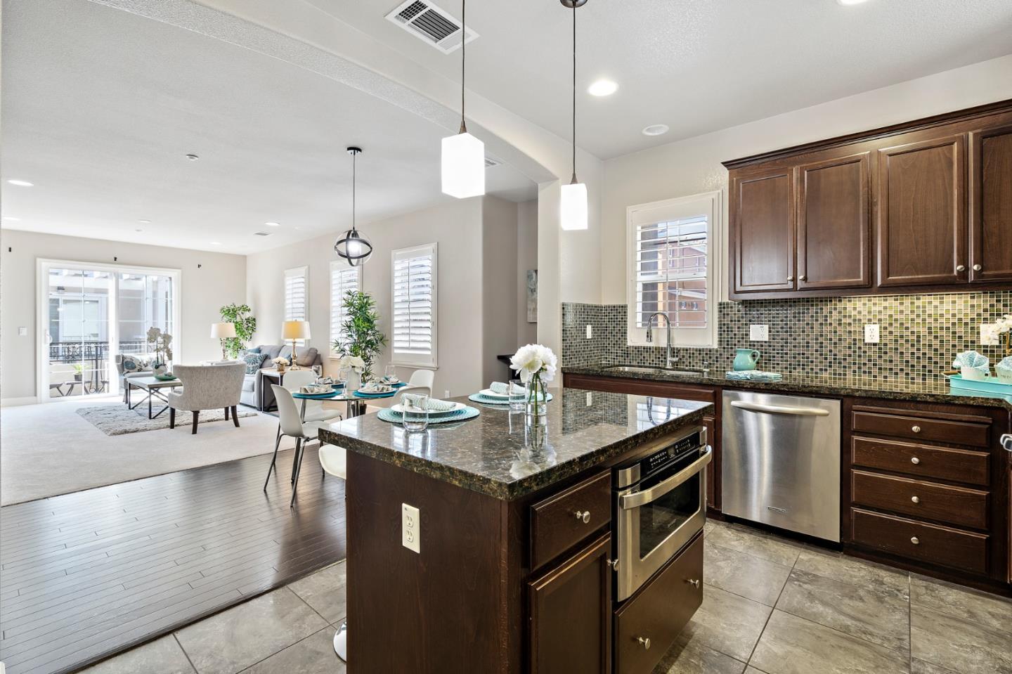 1762 Hillebrant Place Santa Clara Ca 95050 1 198 888 Www