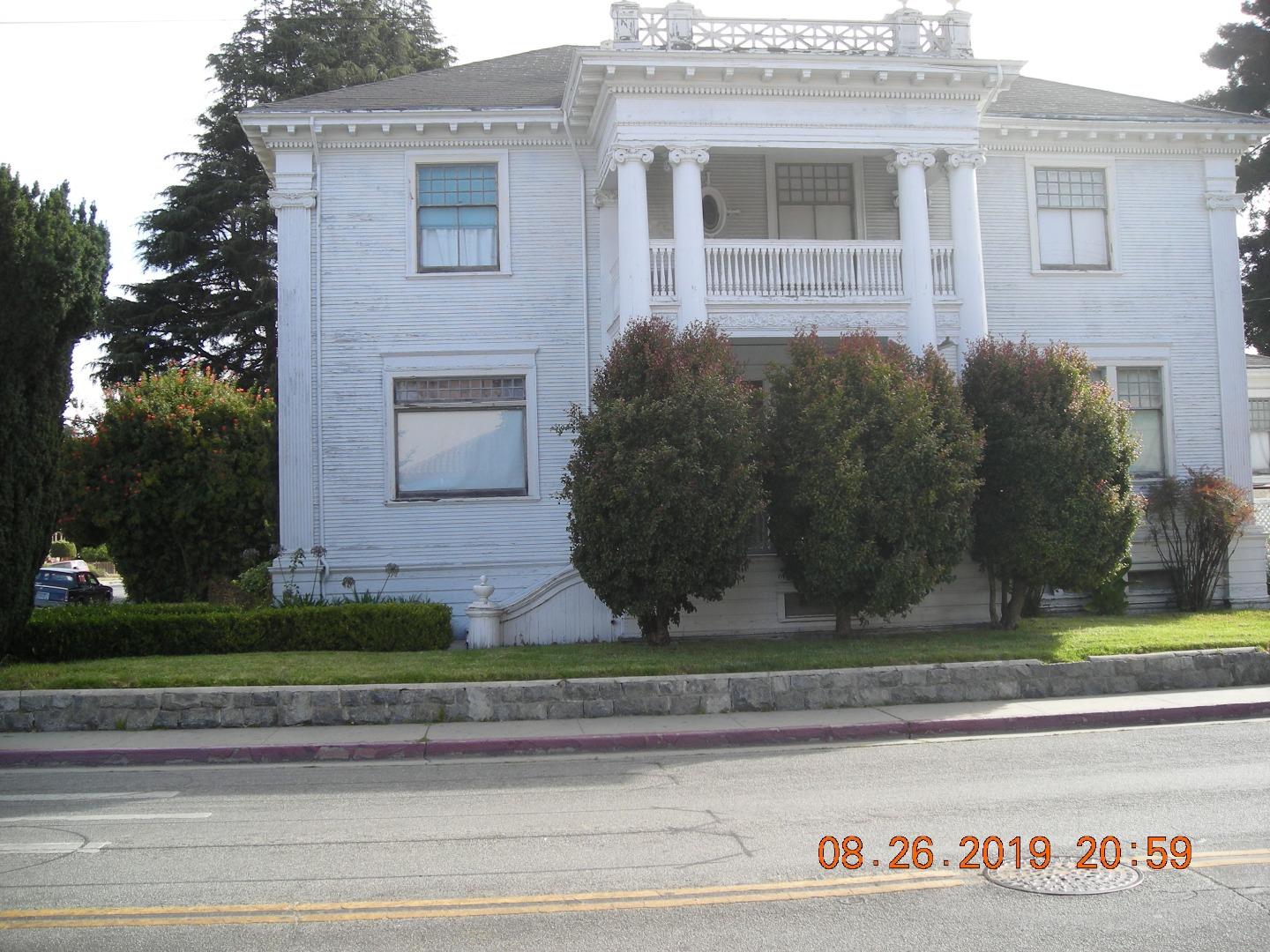 302 E Beach St, Watsonville, CA 95076 4 Beds 1/1 Baths (Sold) ML81767565 MLSL