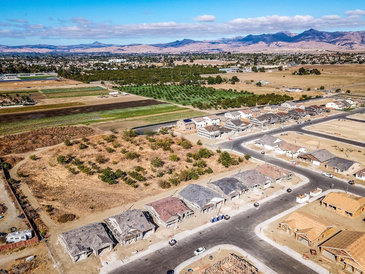 0 Southside Road, HOLLISTER, California 95023, ,Lots And Land,For Sale,Southside Road,40962133