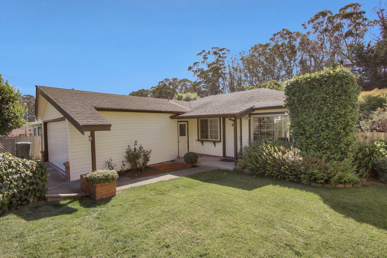 331 San Carlos Ave, El Granada, CA 94018 3 Beds 1 Baths (Sold