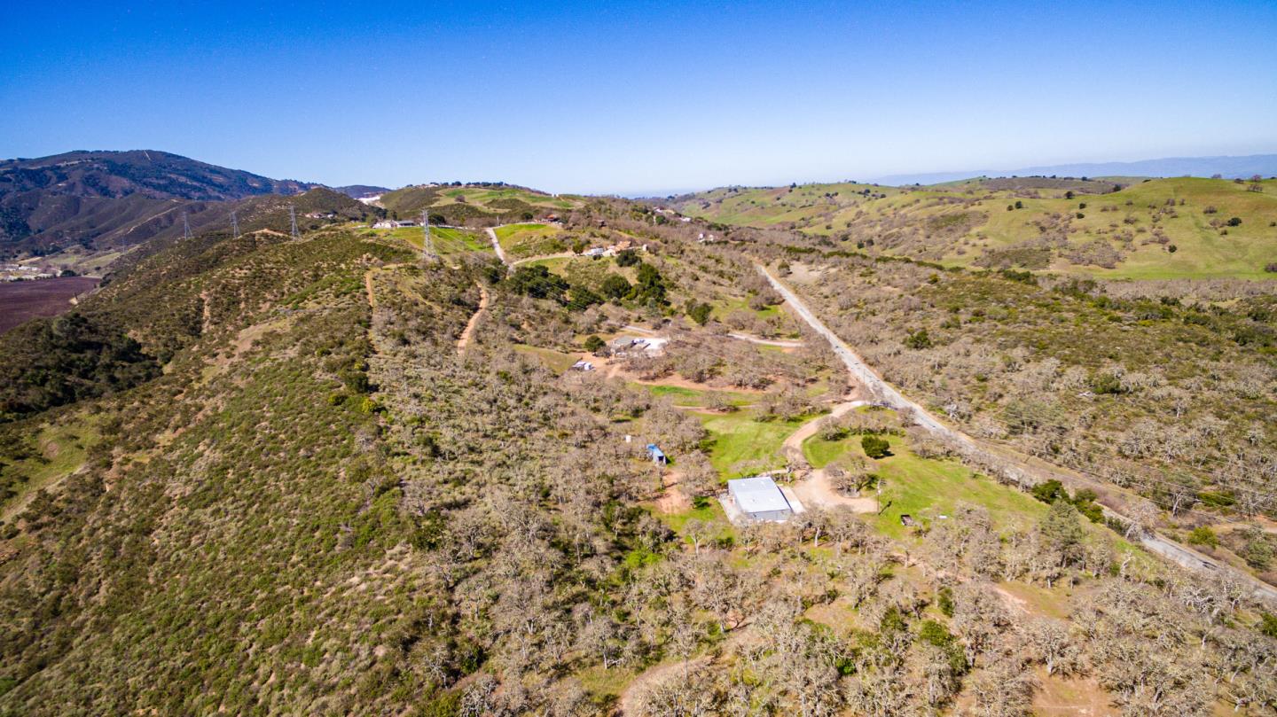 11736 Cienega Road, HOLLISTER, California 95023, ,Comm Industrial For Sale,For Sale,Cienega Road,40963665