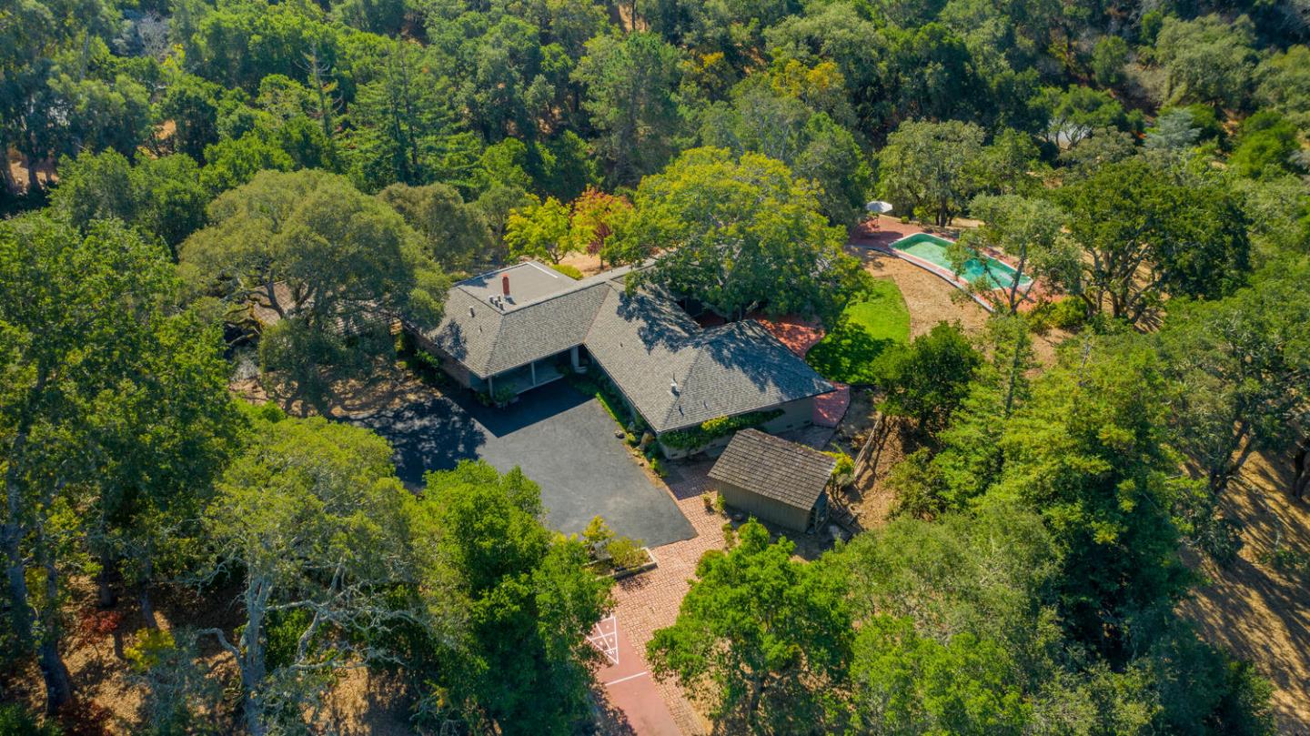 Detail Gallery Image 1 of 1 For 627 Westridge Dr, Portola Valley,  CA 94028 - 3 Beds | 3 Baths