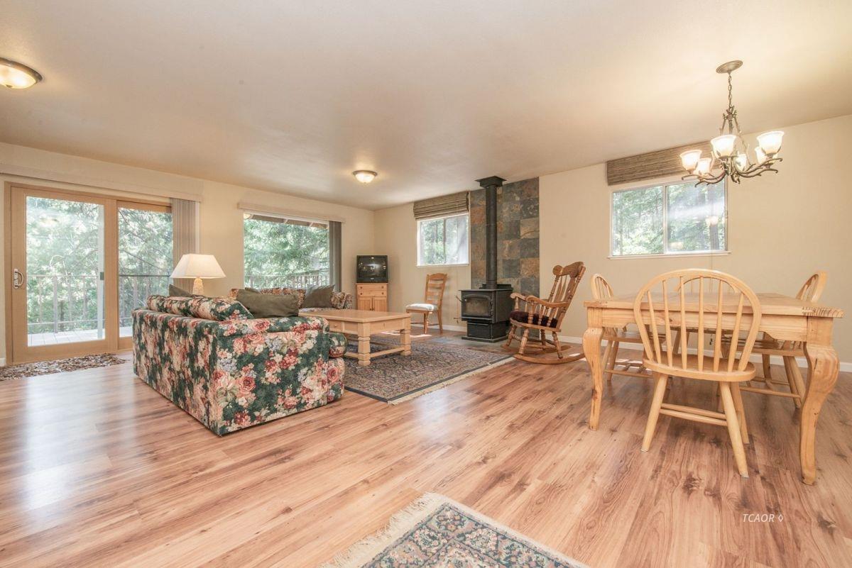 621 Lake Forest Dr, Trinity Center, CA 96091 5 Beds 3 Baths (Active