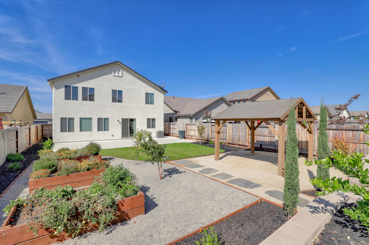 1657 Santana Ranch Dr, Hollister, CA 95023 4 Beds 3 Baths (Canceled