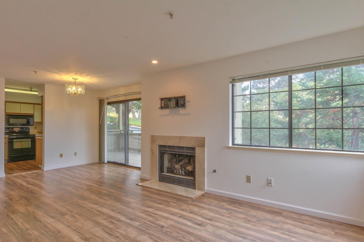 110 Quail Run Ct, Del Rey Oaks, CA 93940 2 Beds 2 Baths (Sold