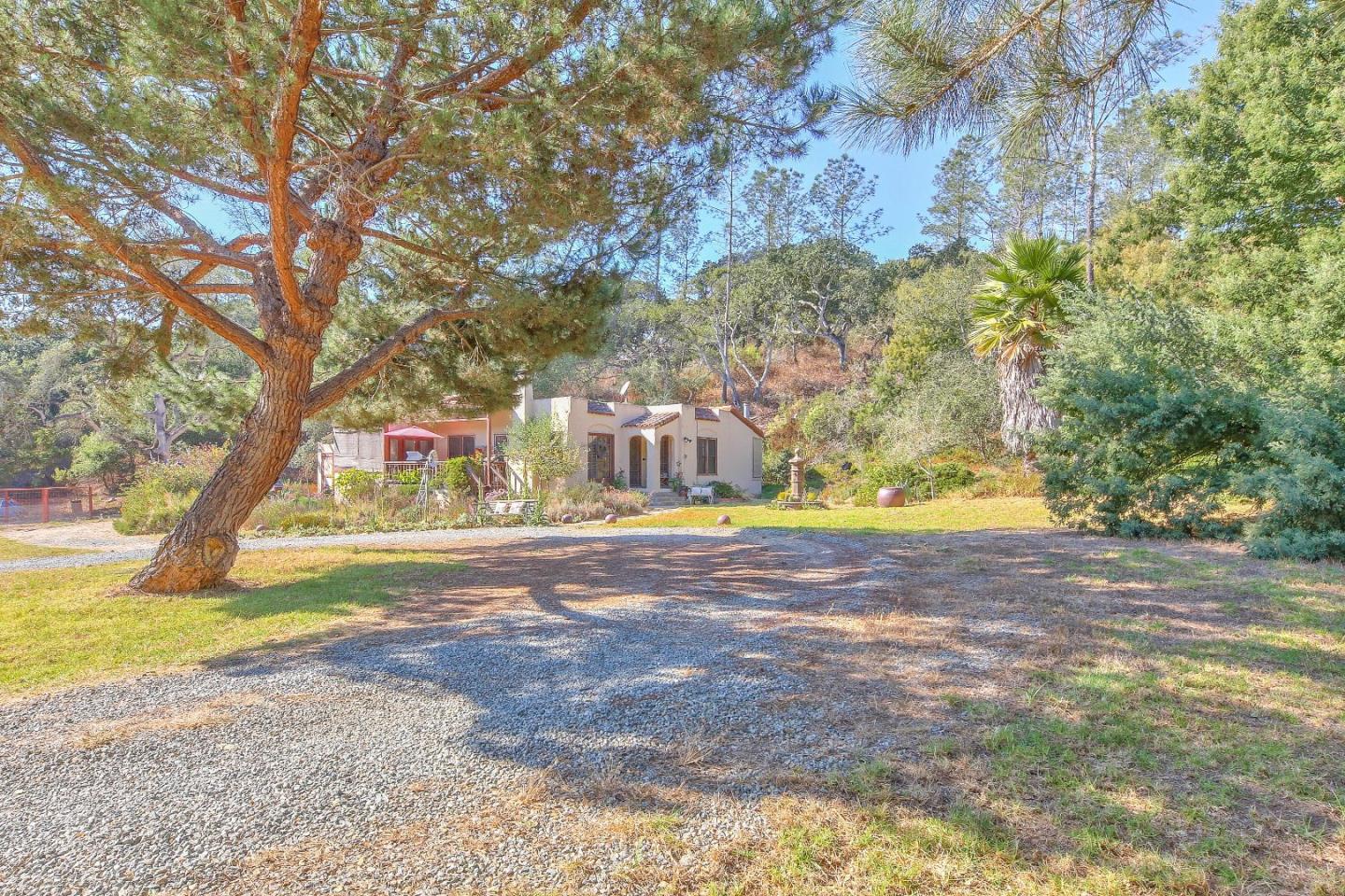 19201 Vierra Canyon Rd, Prunedale, CA 93907 2 Beds 2 Baths