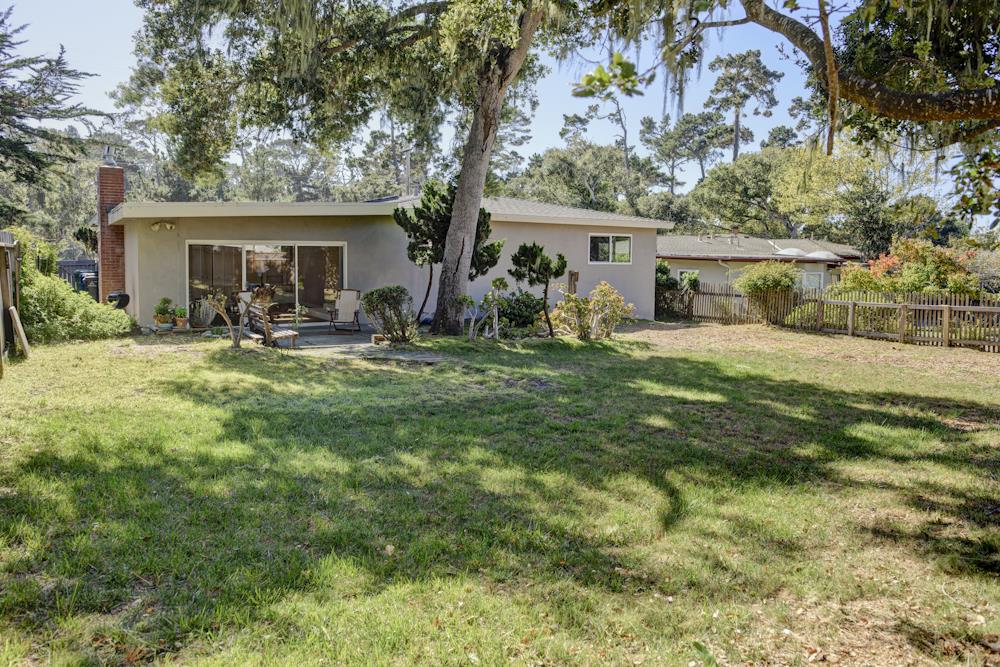 854 Sunset Dr, Pacific Grove, CA 93950 3 Beds 2 Baths (Sold