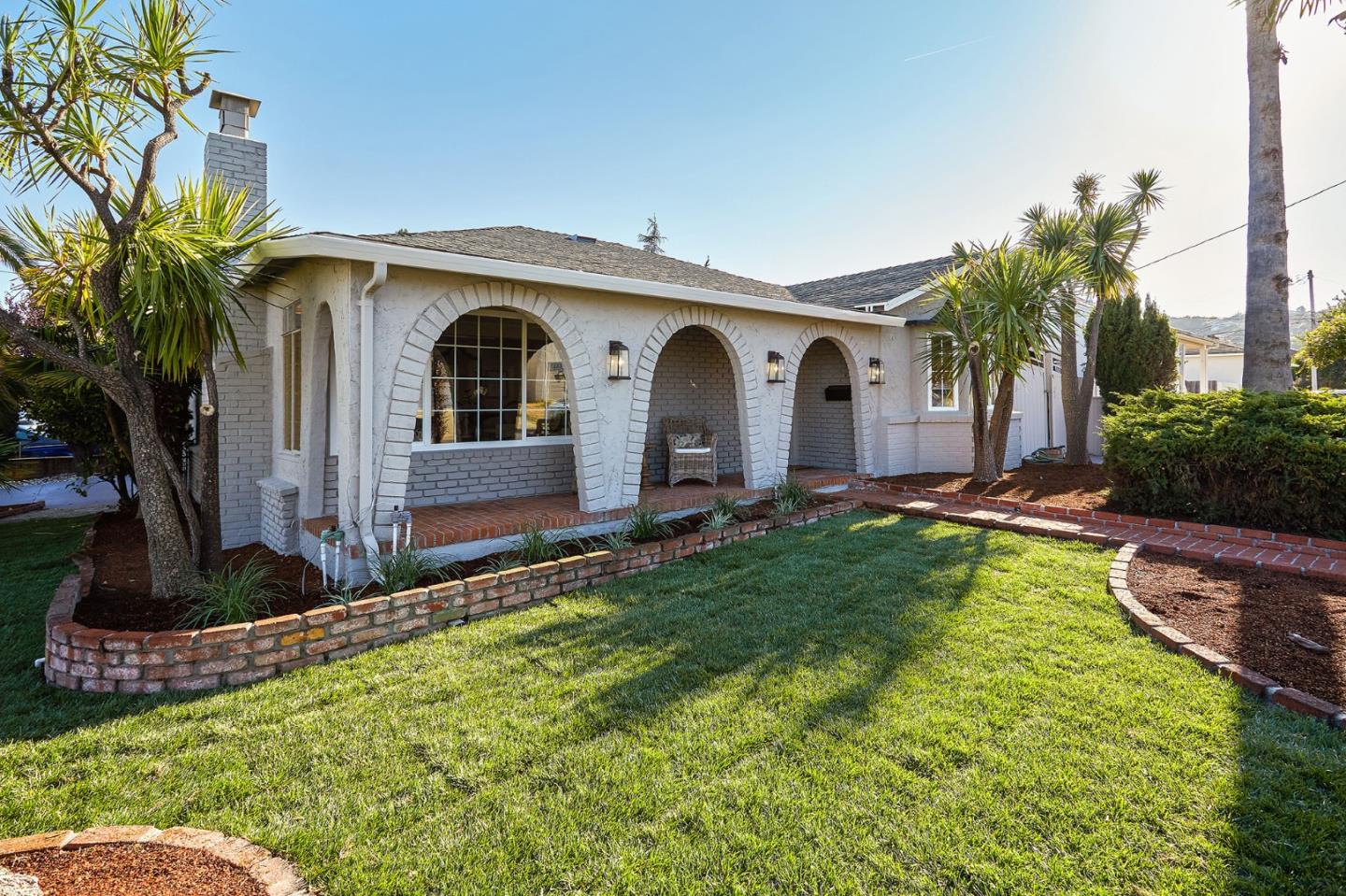 11 Robert Pl, Millbrae, CA 94030 3 Beds 2 Baths (Sold) ML81774321