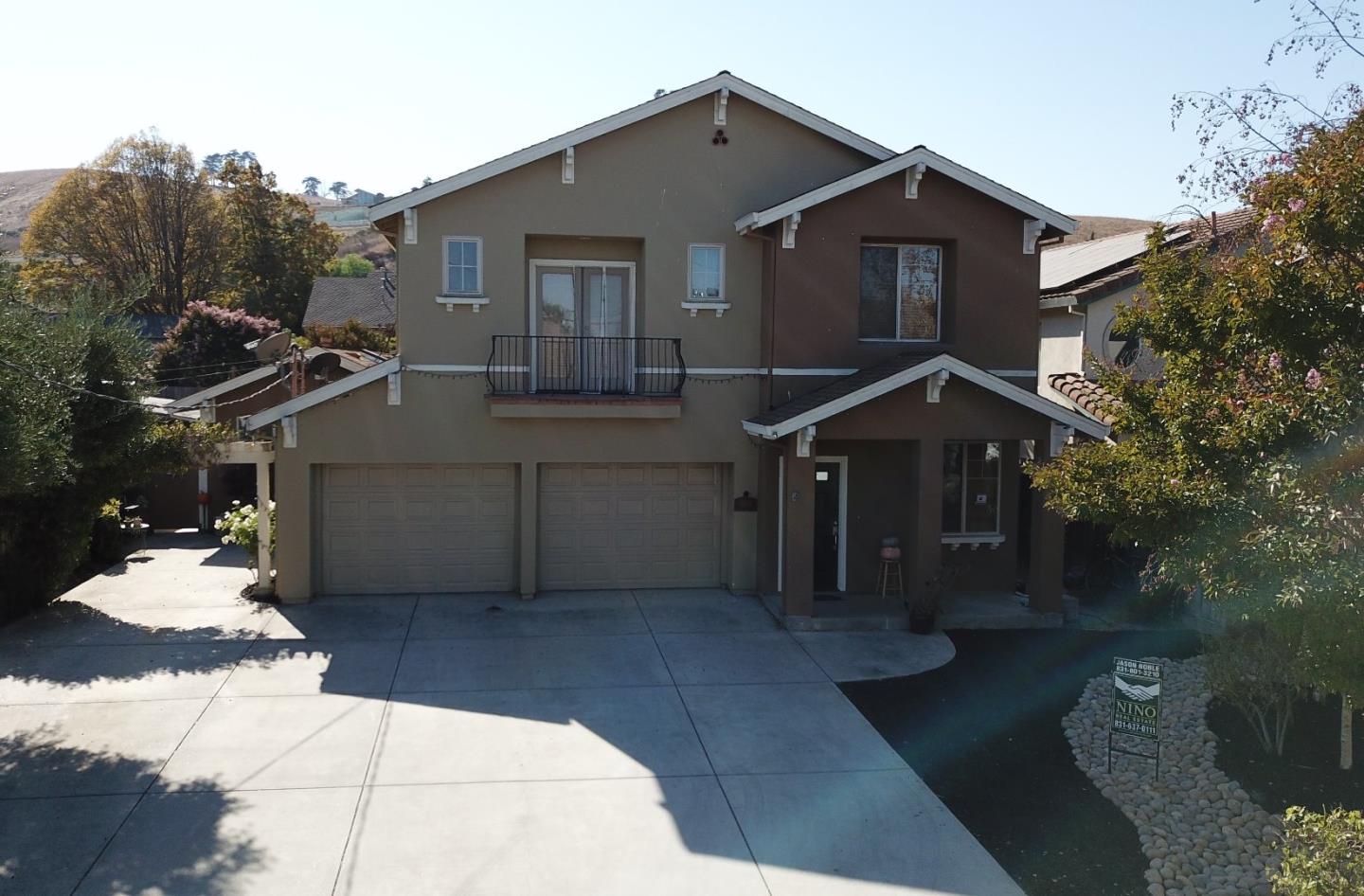 409 6th St A, San Juan Bautista, CA 95045 4 Beds 2/1 Baths (Sold