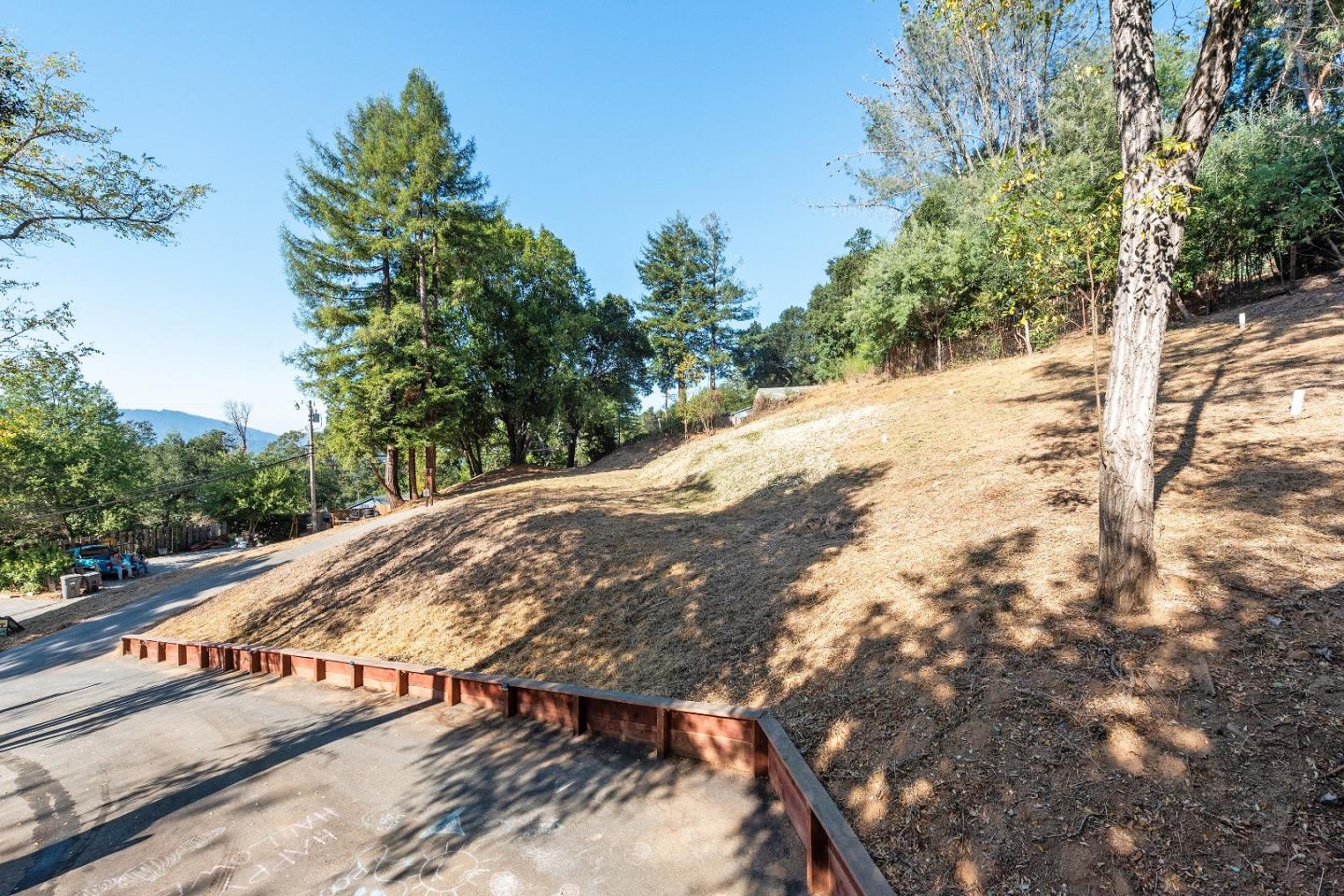 0 Locust Drive, LOS GATOS, California 95033, ,Lots And Land,For Sale,Locust Drive,40962201